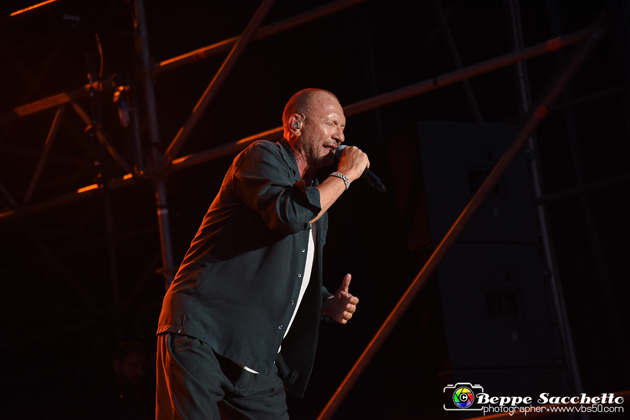 VBS_0802 - Concerto Biagio Antonacci - Palco Centrale Tour 2023.jpg